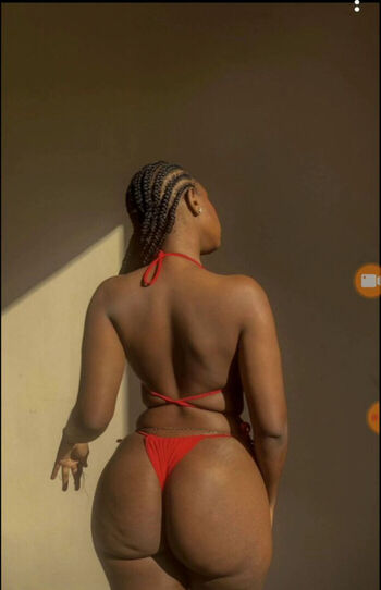 Leaked Yulaszn private photo viral onlyfans
