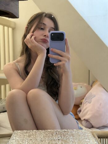 Leaked Alannalouise / private photo viral onlyfans