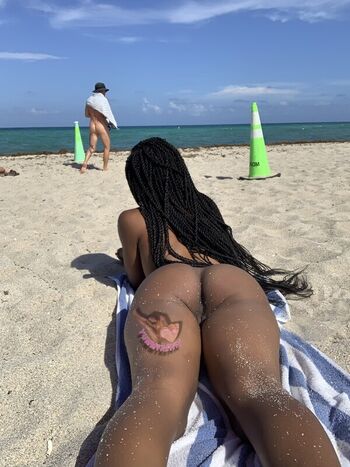 Leaked Yummyrenn private photo viral onlyfans