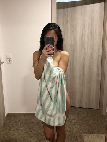 Leaked Yummyscarlet private photo viral onlyfans
