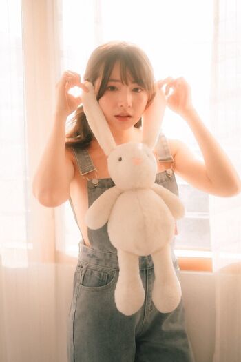 Yunjing Saehun