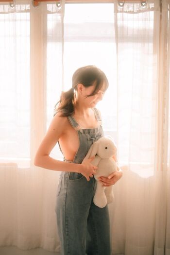 Yunjing Saehun
