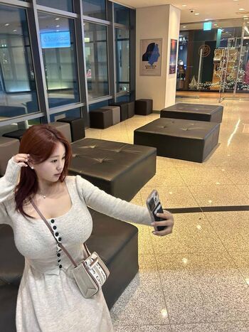 Leaked Yunxvly page private photo viral onlyfans