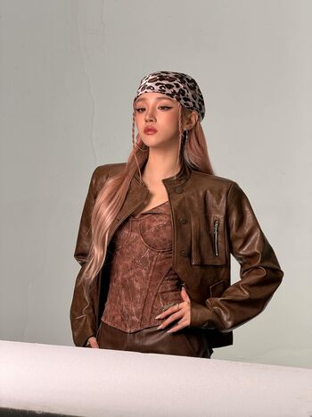 Leaked Jully lov / private photo viral onlyfans