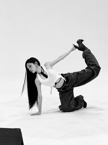 Leaked Linzor / private photo viral onlyfans