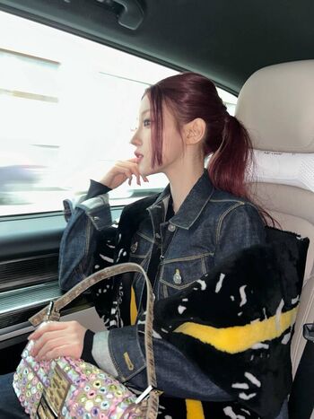 Leaked Androgynoux boy/ private photo viral onlyfans