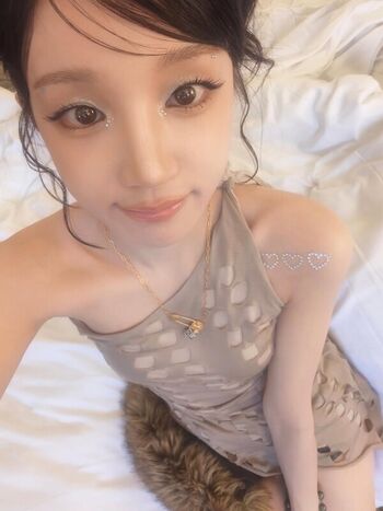 Leaked Presley webal/ private photo viral onlyfans