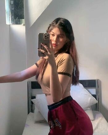 Leaked Yuri gen private photo viral onlyfans