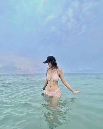 Leaked Yuri gen private photo viral onlyfans