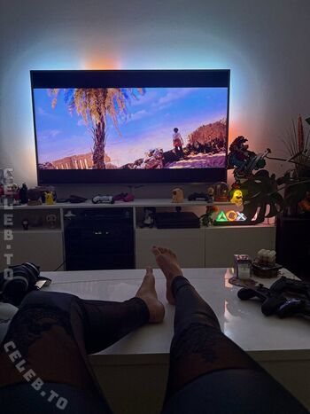 Leaked Yve gaming private photo viral onlyfans