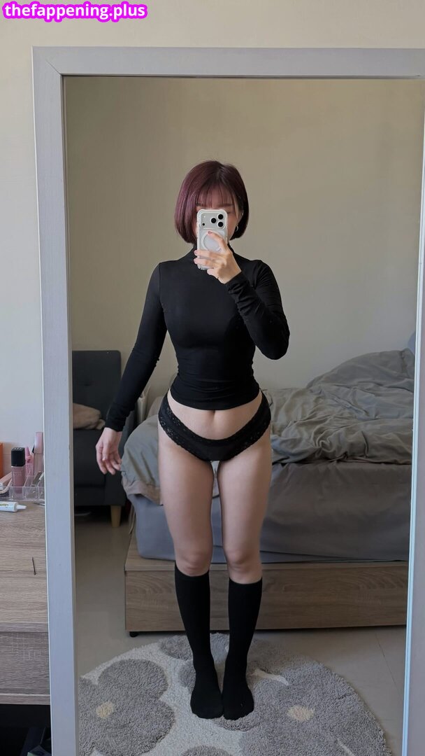 Yun / yyyun_0813 Φωτογραφία Γυμνών OnlyFans #21