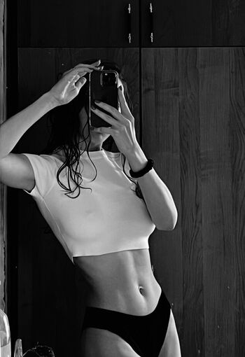Leaked Zaich kina private photo viral onlyfans