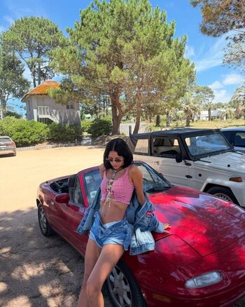 Zaira Nara