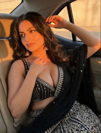 Zara Farooq