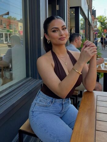 Zara Farooq