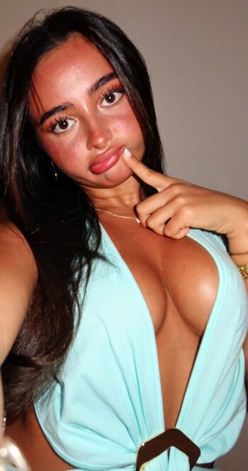 Leaked Zarah mcadam private photo viral onlyfans