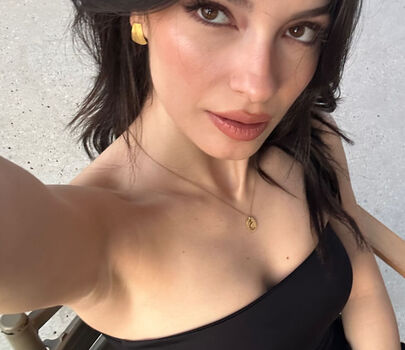 Zeynep Demirhan