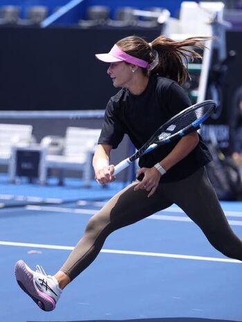 Zeynep Sonmez