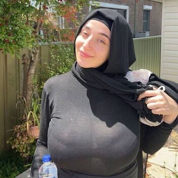 Leaked Zeynepauss private photo viral onlyfans
