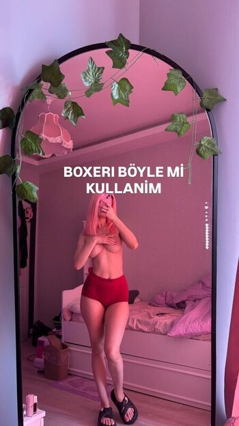 Zeynepiksy . Zeynep