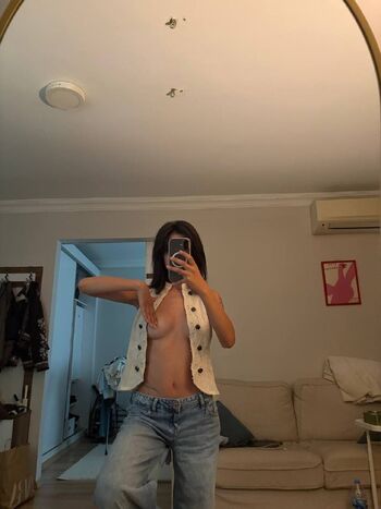 Leaked Zeynpssii private photo viral onlyfans
