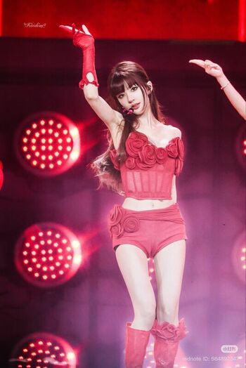 Leaked Zhao lusi private photo viral onlyfans
