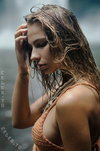 Zhukova Natasha