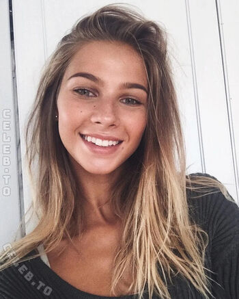 Zhukova Natasha