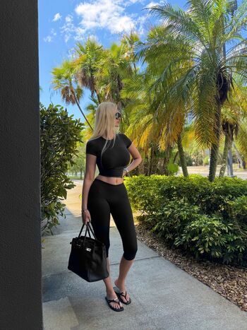 Zienna Sonne Williams