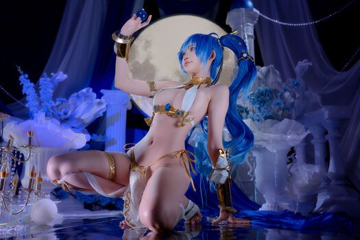 ZinieQ Cosplayer