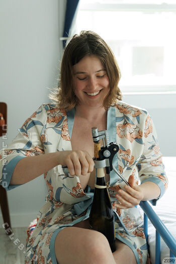 Leaked Zishy  page private photo viral onlyfans