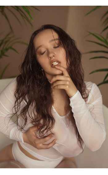 Leaked Zlatoslava abumova page private photo viral onlyfans