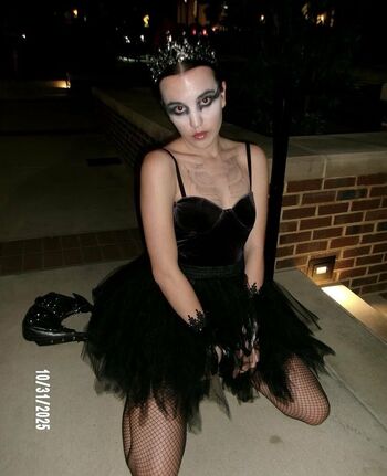 Leaked Zoe liddell private photo viral onlyfans