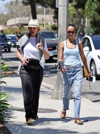 Leaked Zoe saldana private photo viral onlyfans