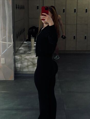Leaked Zoe tierney private photo viral onlyfans