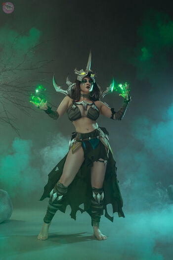 Zoe Volf Cosplay