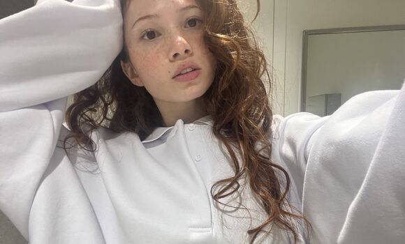 Leaked Zoenya private photo viral onlyfans