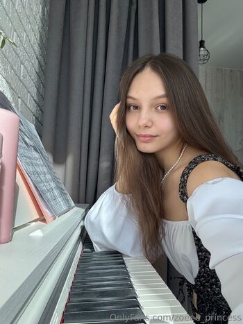 Leaked Zoeee princess private photo viral onlyfans