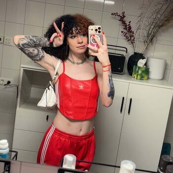 Leaked Zoelagoblina page private photo viral onlyfans