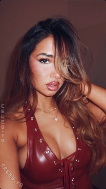 Leaked Zoesalg page private photo viral onlyfans