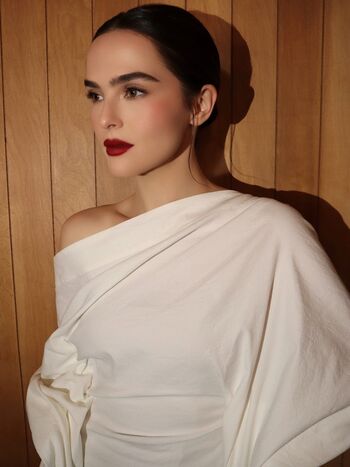 Leaked Zoey deutch private photo viral onlyfans