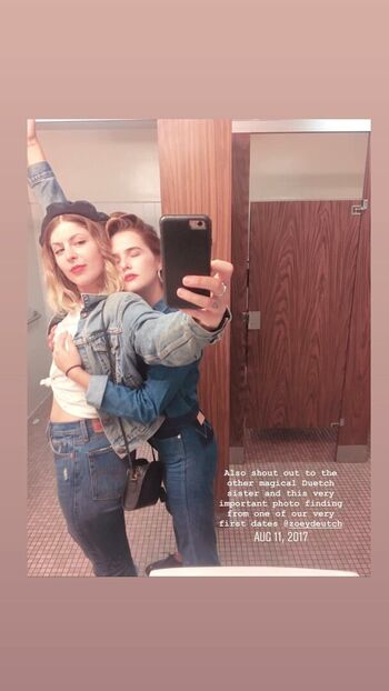 Leaked Zoey deutch private photo viral onlyfans