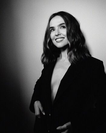 Leaked Zoey deutch private photo viral onlyfans