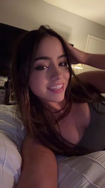 Leaked Zoeyisovip private photo viral onlyfans