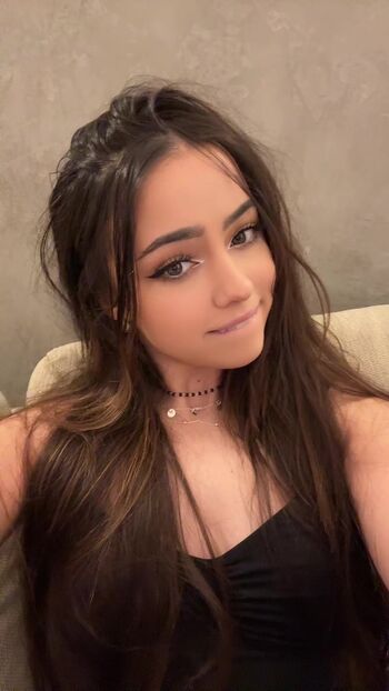 Leaked Zoeyisovip private photo viral onlyfans
