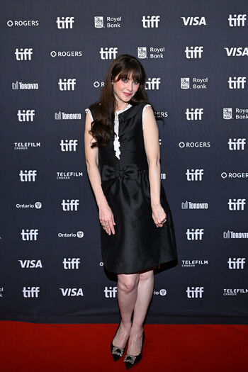Zooey Deschanel