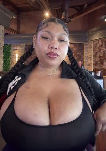 Leaked Zoranaomii private photo viral onlyfans