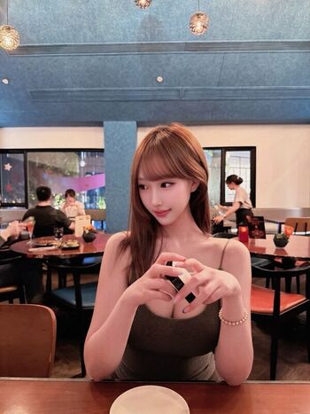 Leaked Zsjhzsjh private photo viral onlyfans